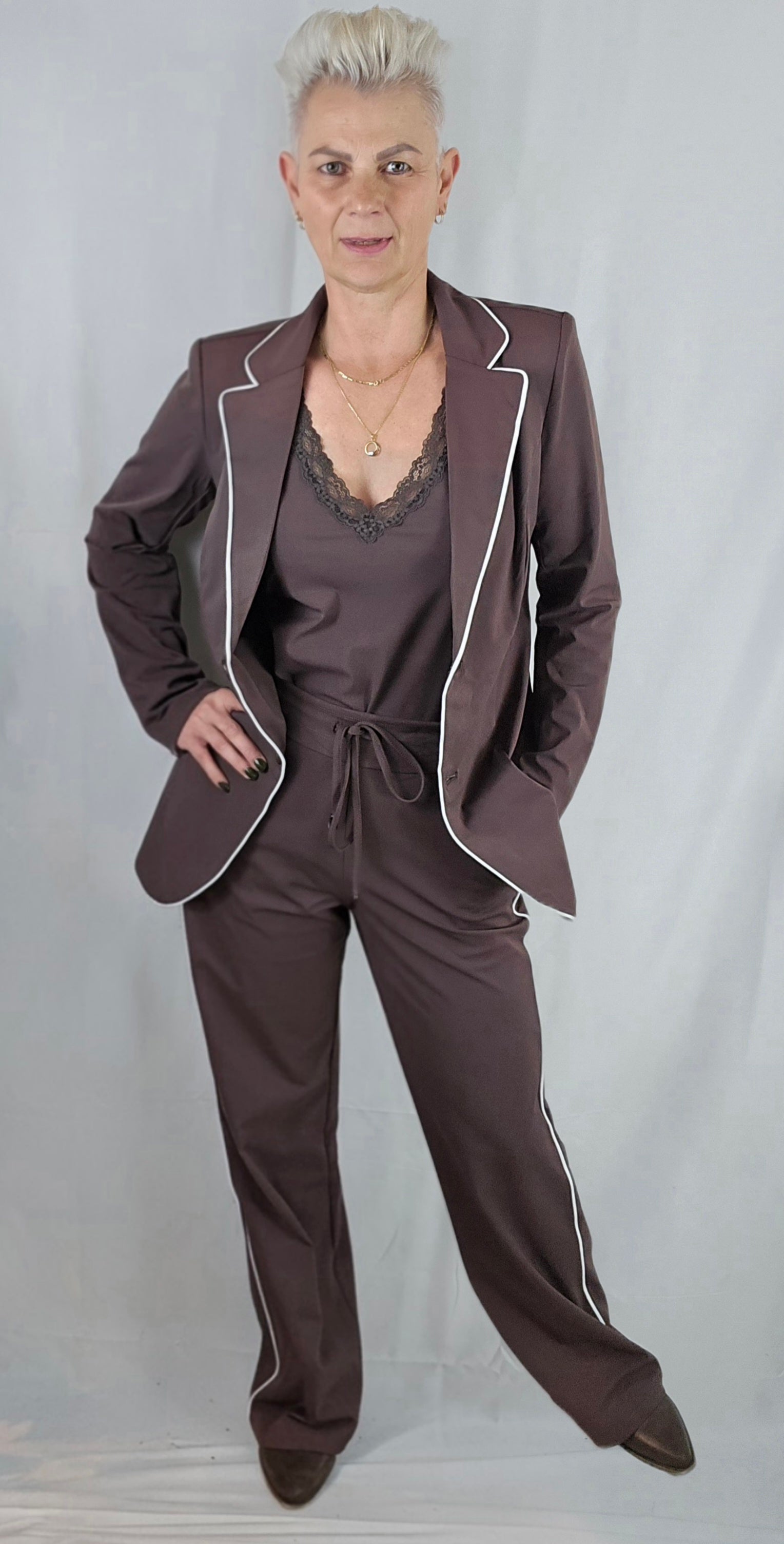 Blazer Eva (Travel) - Stijlvolle damesblazer met witte bies